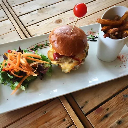 Le Pavillon Bleu Lège-Cap-Ferret