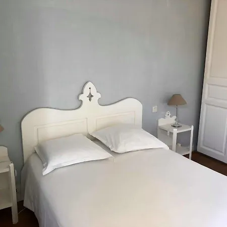 Le Pavillon Bleu Hotel 3*