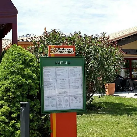 Le Pavillon Bleu Hotel 3*